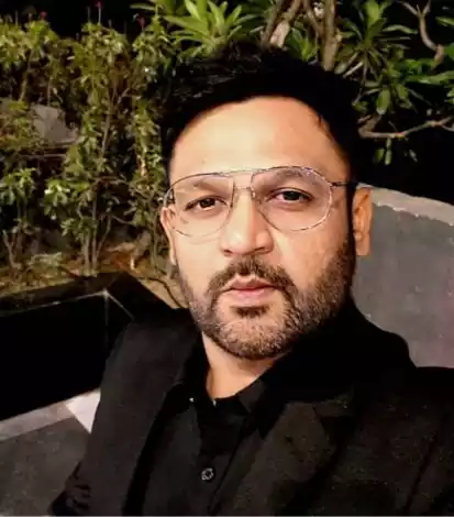 413X470-Anandbhai